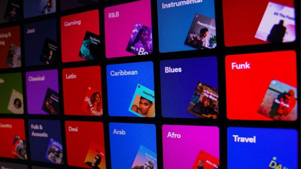 Smart TV app interface cloud gaming